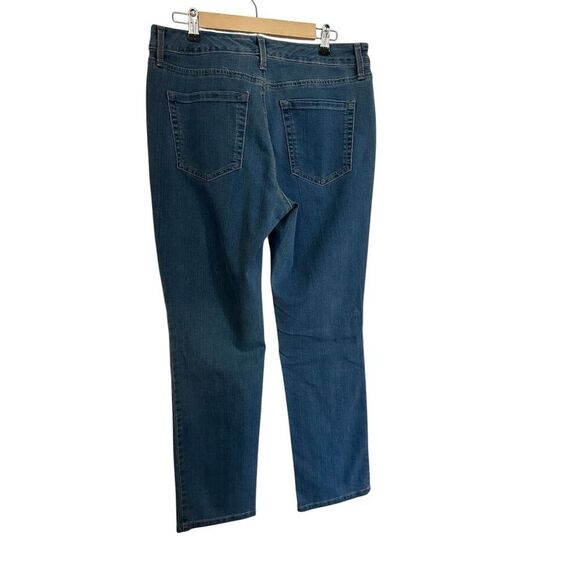 Charter Club Women's Straight Jeans Blue Size 10S - Picture 2 of 7